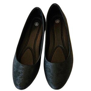 Black Floral Print Flats *New*